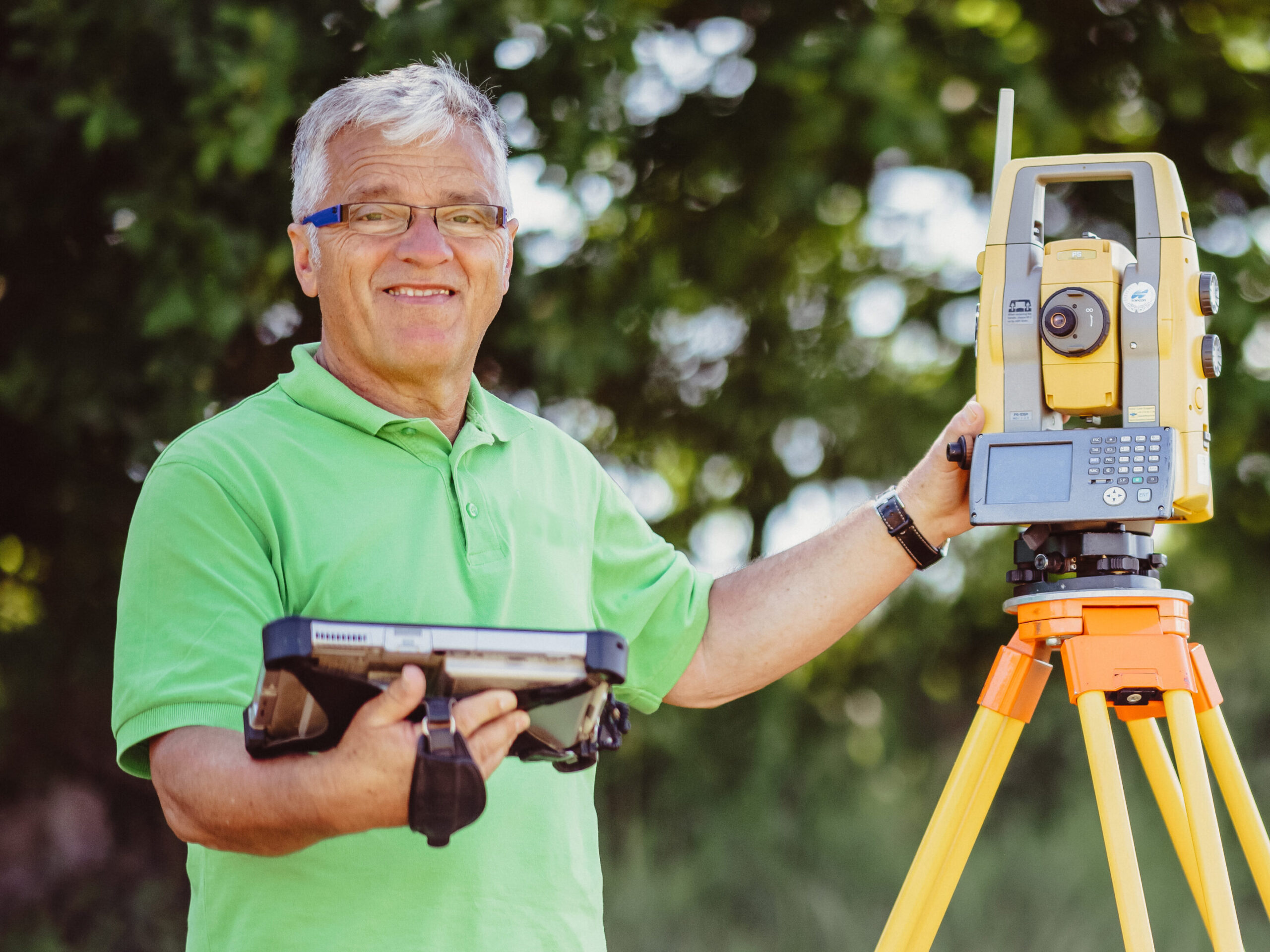 Teammitglied T. Heidrich bei Vermessung Strauß