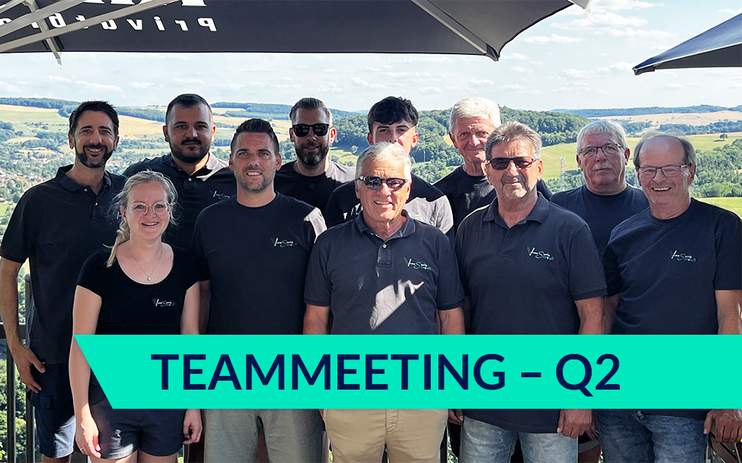 Teammeeting Q2 - Gruppenbild vom Vermessungsbüro Strauß